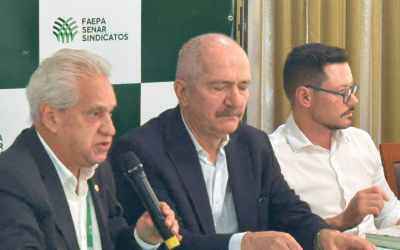 Aldo Rebelo participa de reunião no Palácio da Agricultura