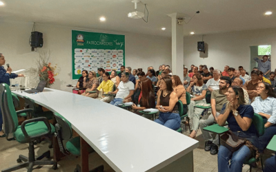 Faepa/Senar participa de reunião com avicultores para falar sobre Gripe Aviária